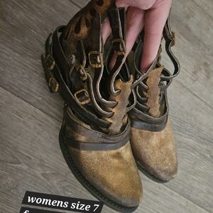 Freebird by Steven Brown Ankle Boots with Rugged Leather